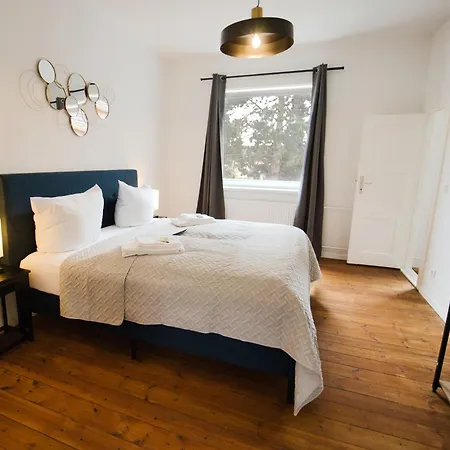 Heju - Design Neuer Altbau - Gute Parkmoeglichkeiten * Lübeck