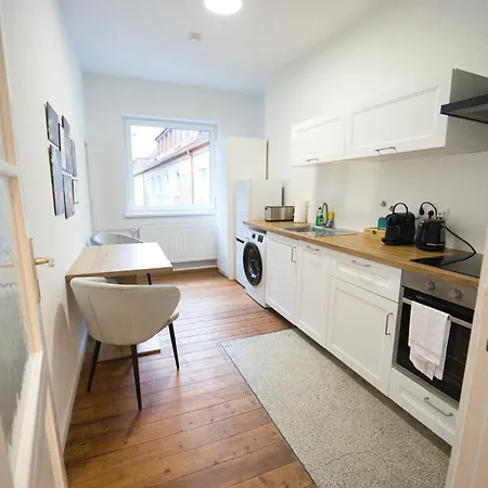 Heju - Design Neuer Altbau - Gute Parkmoeglichkeiten Apartment